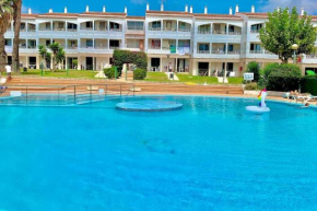 Cavalleria Apto con piscina y junto a la playa